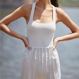 Varley Carina Dress Womens Large Gray Square Neck Pleated Tennis Active Skirt